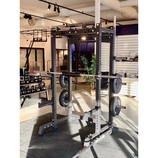 **DEMO** FitNord Half Rack GG Diamond Skivstångsställning 3