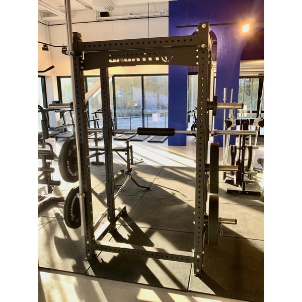**DEMO** FitNord Half Rack GG Diamond Skivstångsställning 5